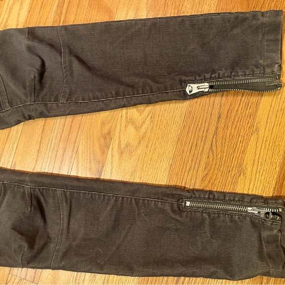 Armani Exchange size 2 brown slim leg corduroy pant - Picture 2 of 6